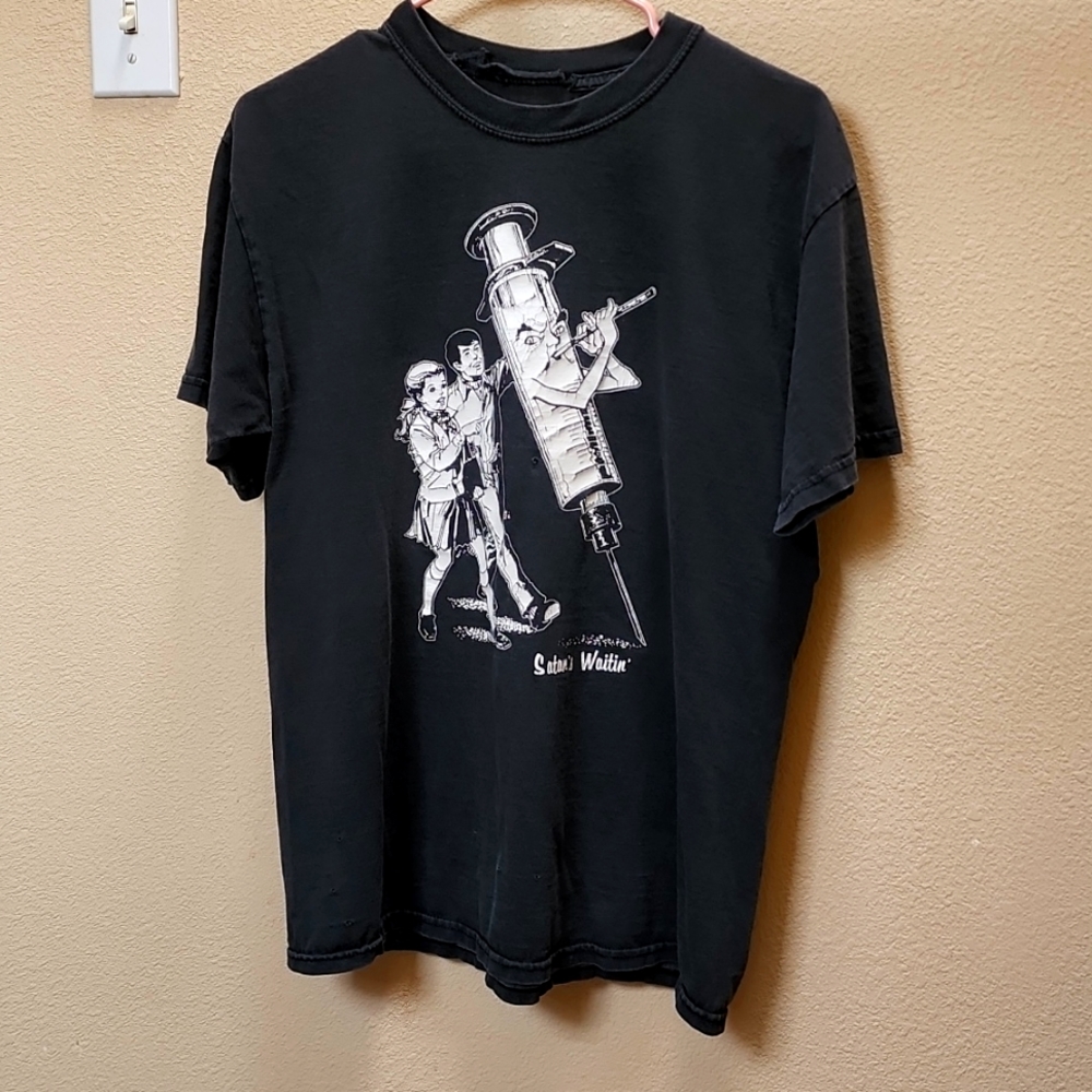 XL rare vintage skateboard shirt in black